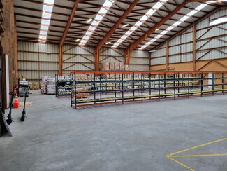 More details for 16 Rue Calmette Et Guérin, Lisieux - Retail to Rent