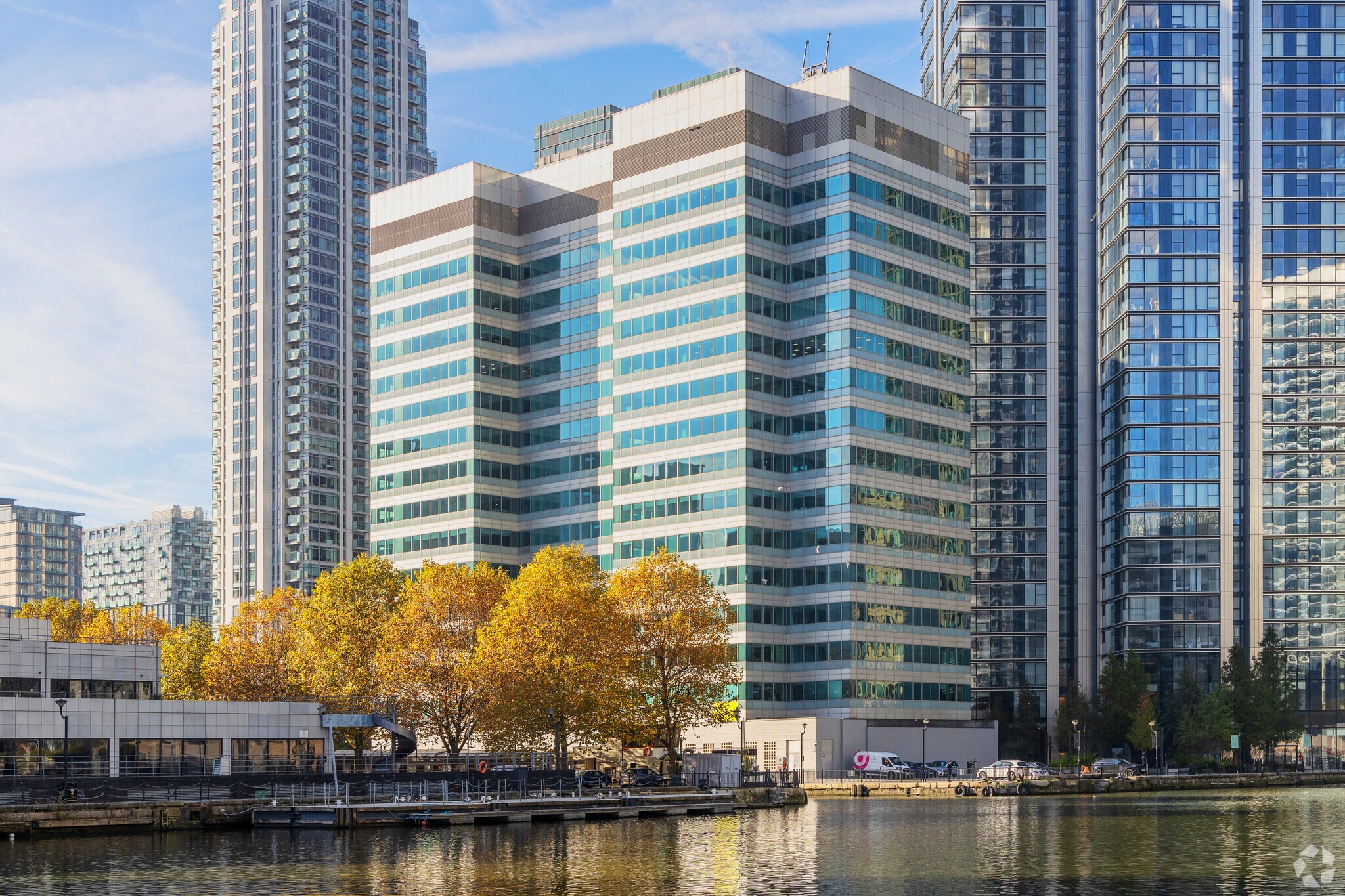 Marsh Wall, London to rent Primary Photo- Image 1 of 63