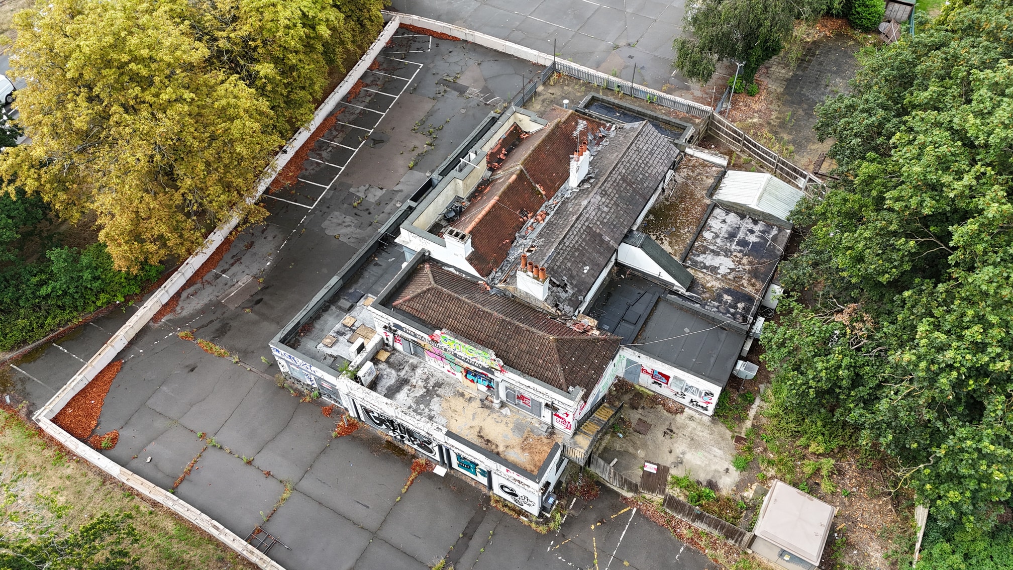 Portsmouth Rd, Esher for sale Building Photo- Image 1 of 6