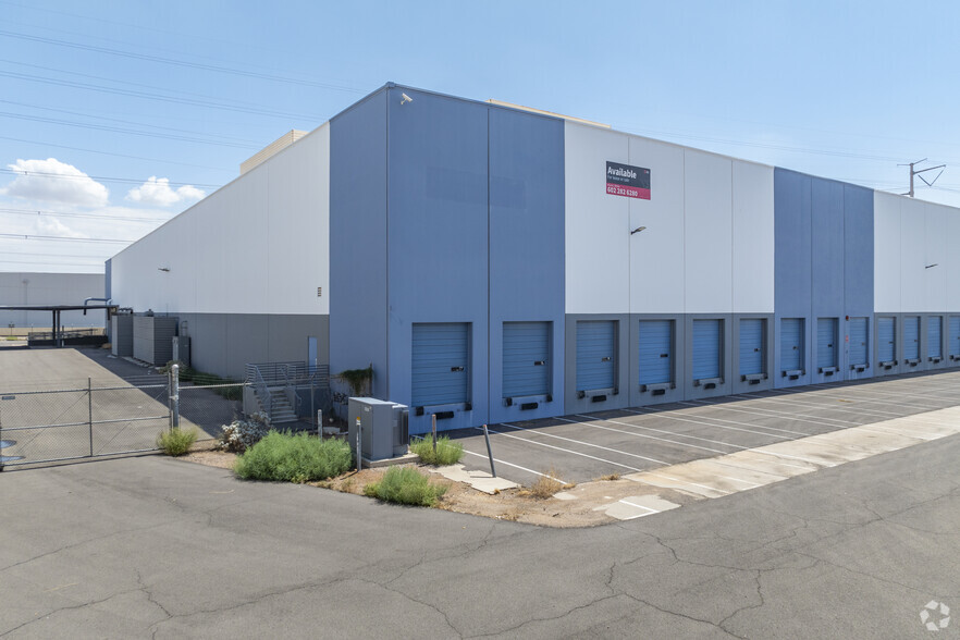 235 S 56th St, Chandler, AZ for sale - Primary Photo - Image 1 of 5