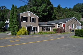 13-15 River Rd, Washington Depot, CT for rent Building Photo- Image 1 of 9