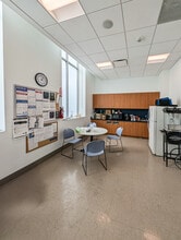 4249-4251 Wisconsin Ave NW, Washington, DC to rent Building Photo- Image 2 of 3