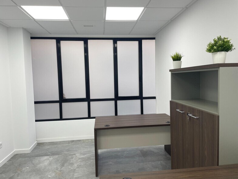 Office in València to rent - Interior Photo - Image 3 of 15