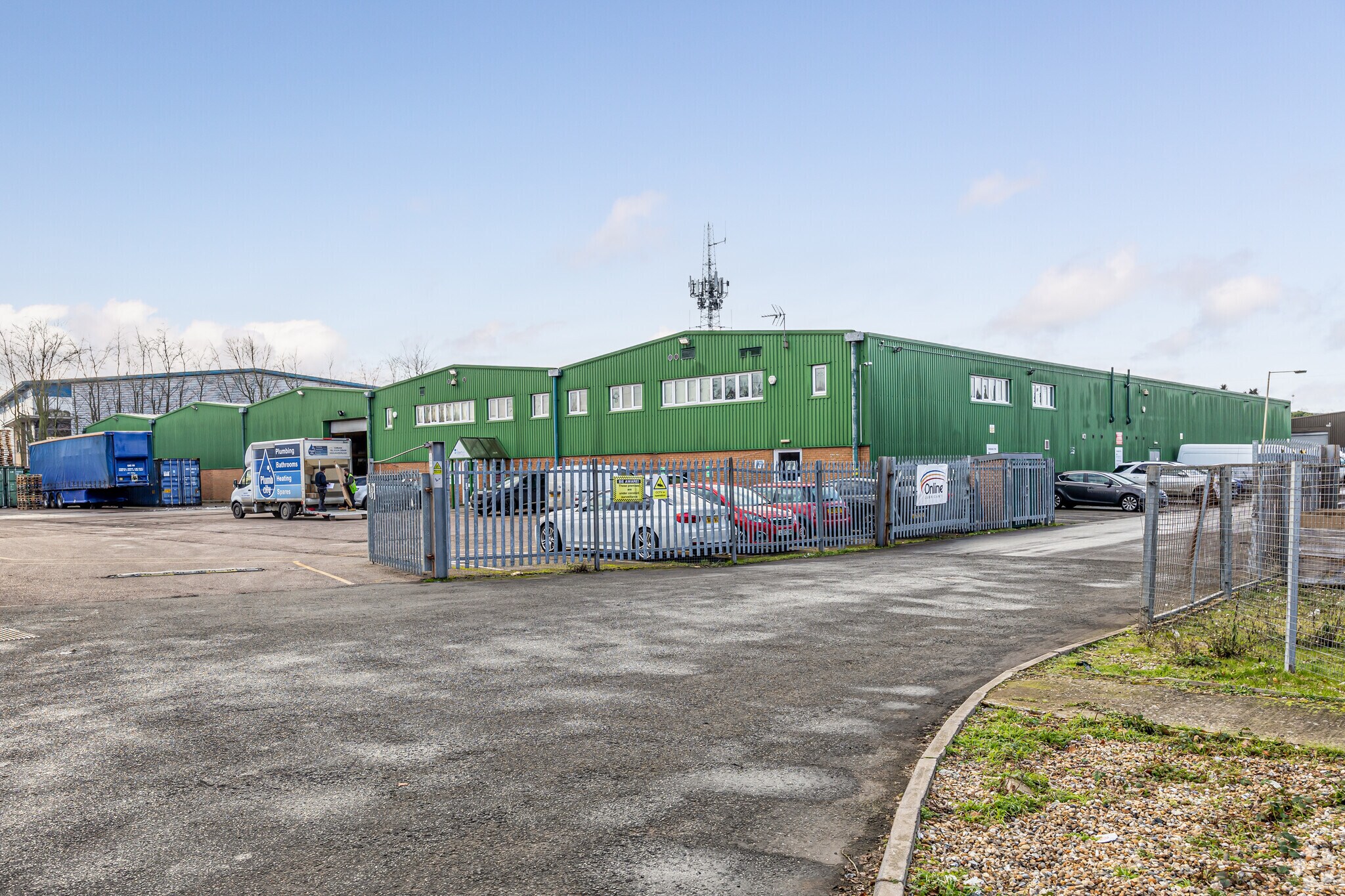 Lea Rd, Waltham Abbey for sale Primary Photo- Image 1 of 1