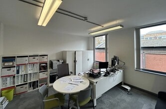 53-55 Queen Charlotte St, Bristol to rent Interior Photo- Image 2 of 15