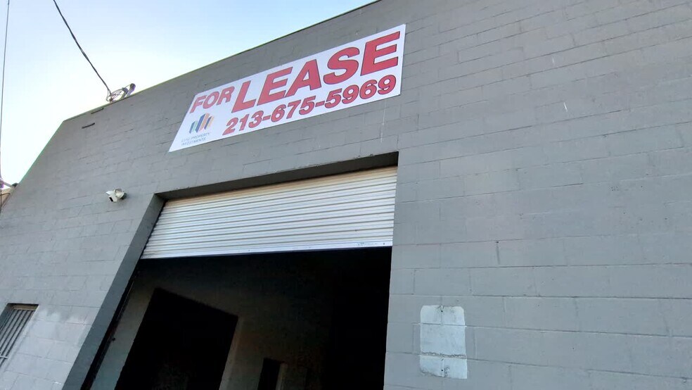 531 Ceres Ave, Los Angeles, CA for rent - Commercial Listing Video - Image 2 of 12