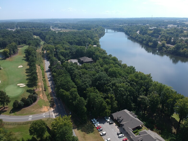 801 Rice Mine, Tuscaloosa, AL for sale - Building Photo - Image 2 of 9