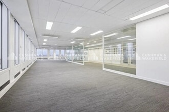 1 Place De La Pyramide, Puteaux for sale Interior Photo- Image 1 of 6