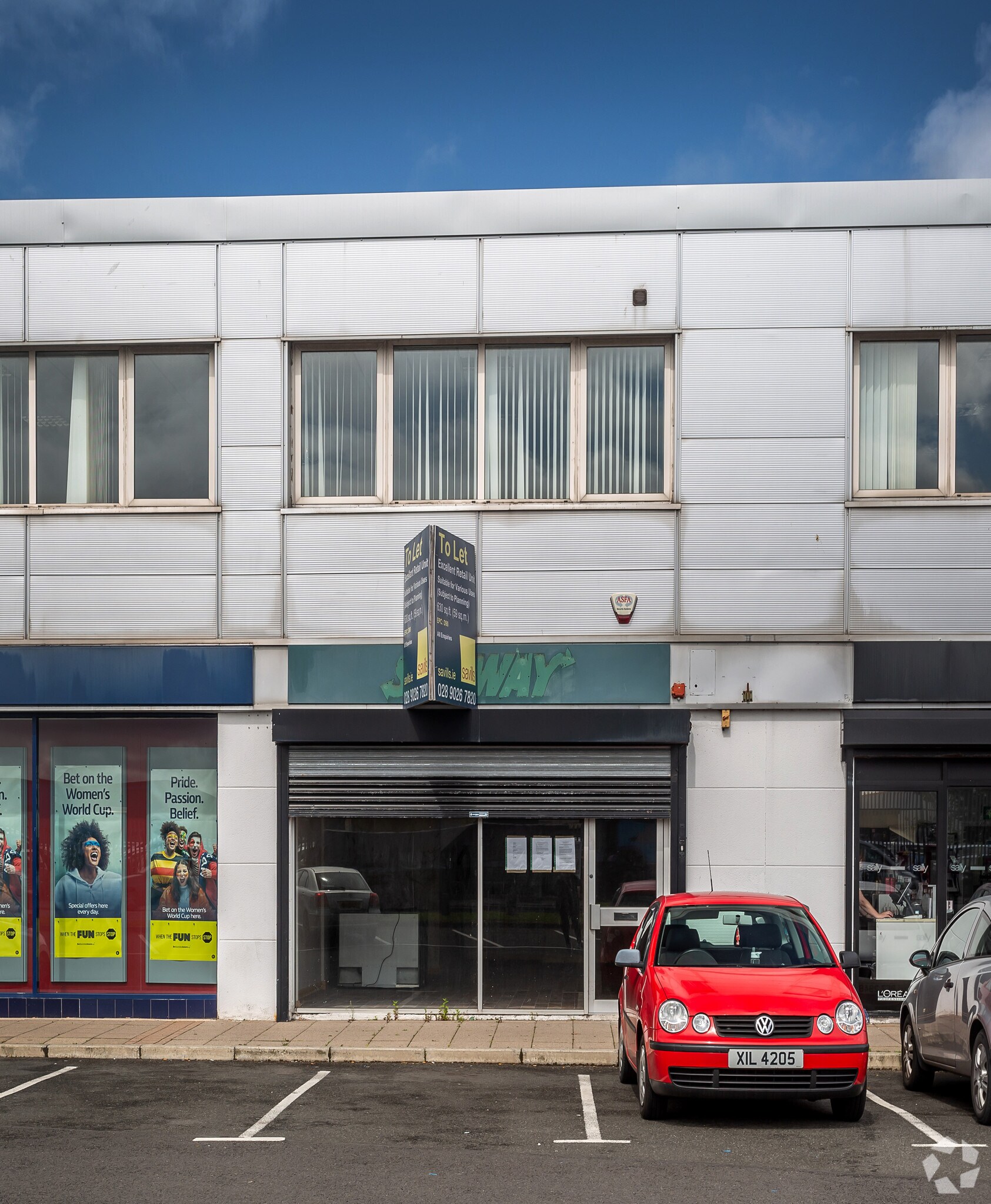 6590 Boucher Rd, Belfast BT12 6HR Retail for Rent
