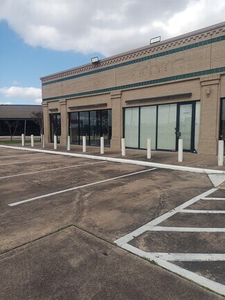 More details for 12501 Gulf Fwy, Houston, TX - Retail for Rent