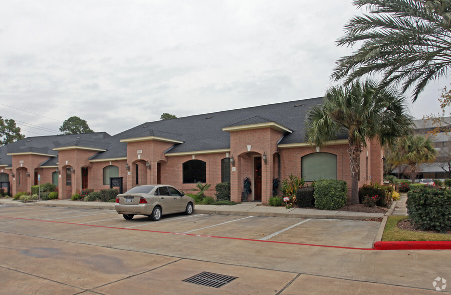 Office in Cypress, TX for sale - Primary Photo - Image 1 of 1