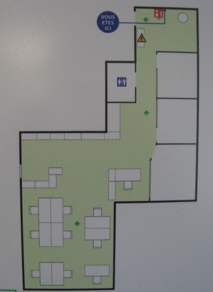 Office in Aubagne to rent - Building Photo - Image 3 of 7
