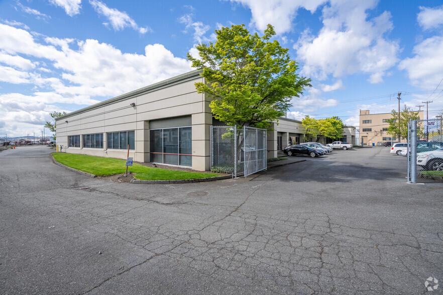 151 S Lander St, Seattle, WA for rent - Building Photo - Image 2 of 5