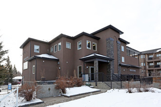 4306 Richmond Rd SW, Calgary, AB for rent Primary Photo- Image 1 of 20