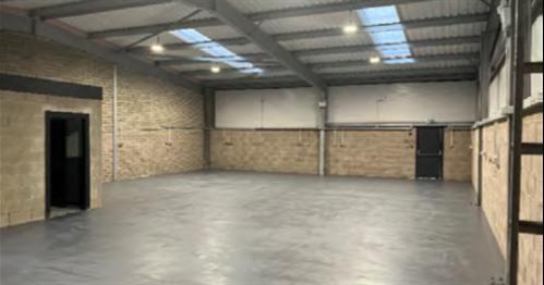 85 Station Rd, Deeside to rent Interior Photo- Image 1 of 9