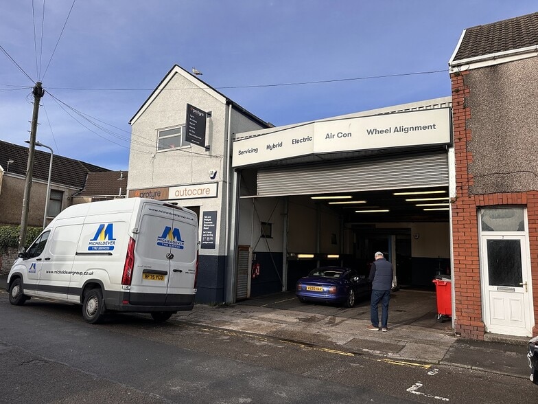 1A Richardson Rd, Swansea for sale - Primary Photo - Image 1 of 1