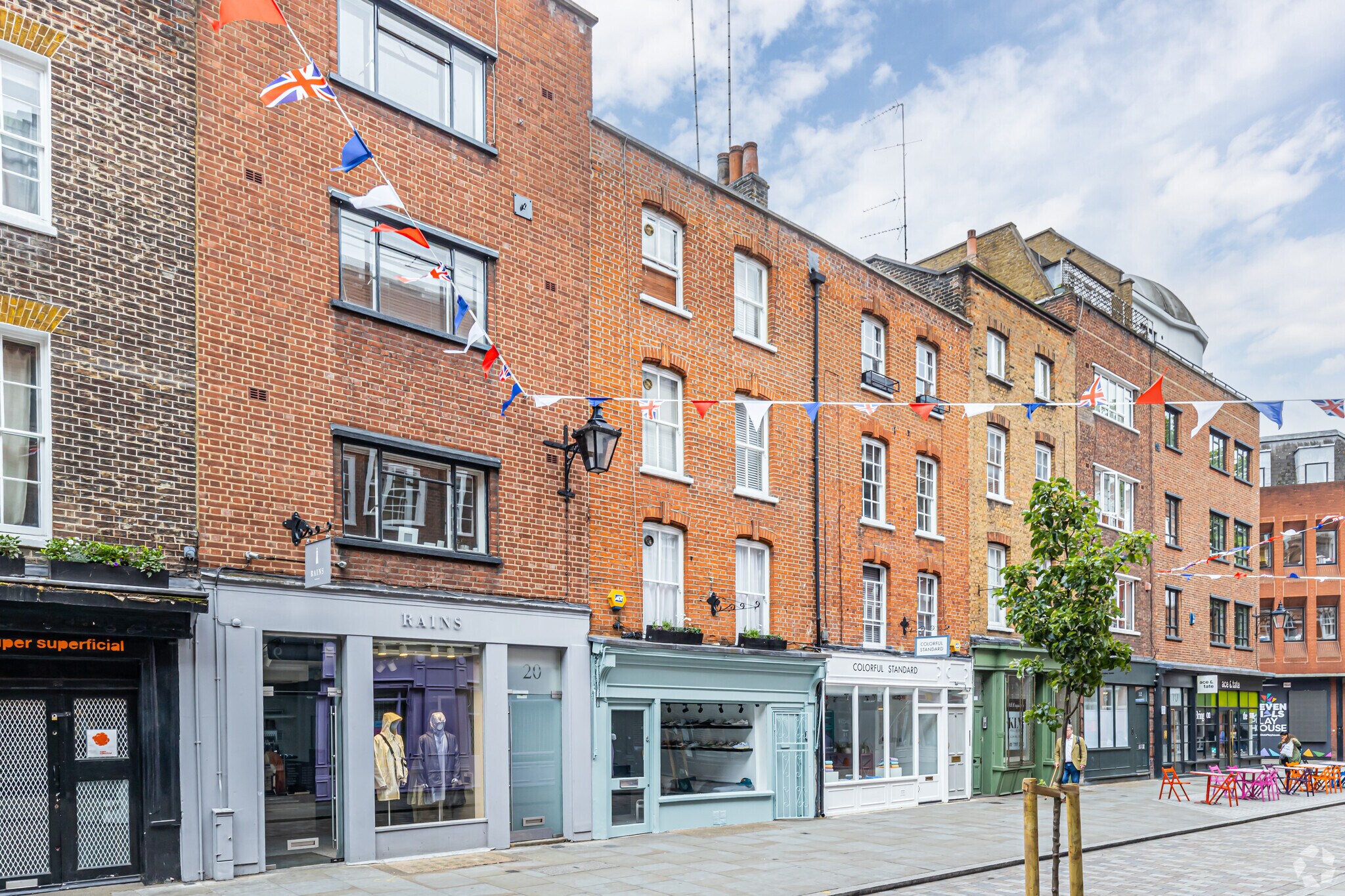 18 Earlham St, London for sale Primary Photo- Image 1 of 1