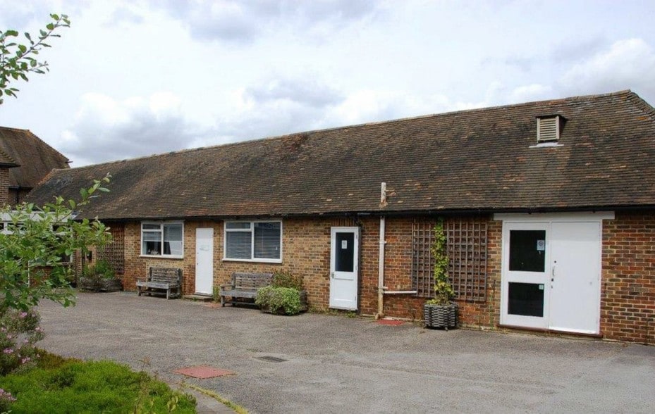 New Rd, East Malling for sale - Primary Photo - Image 1 of 1