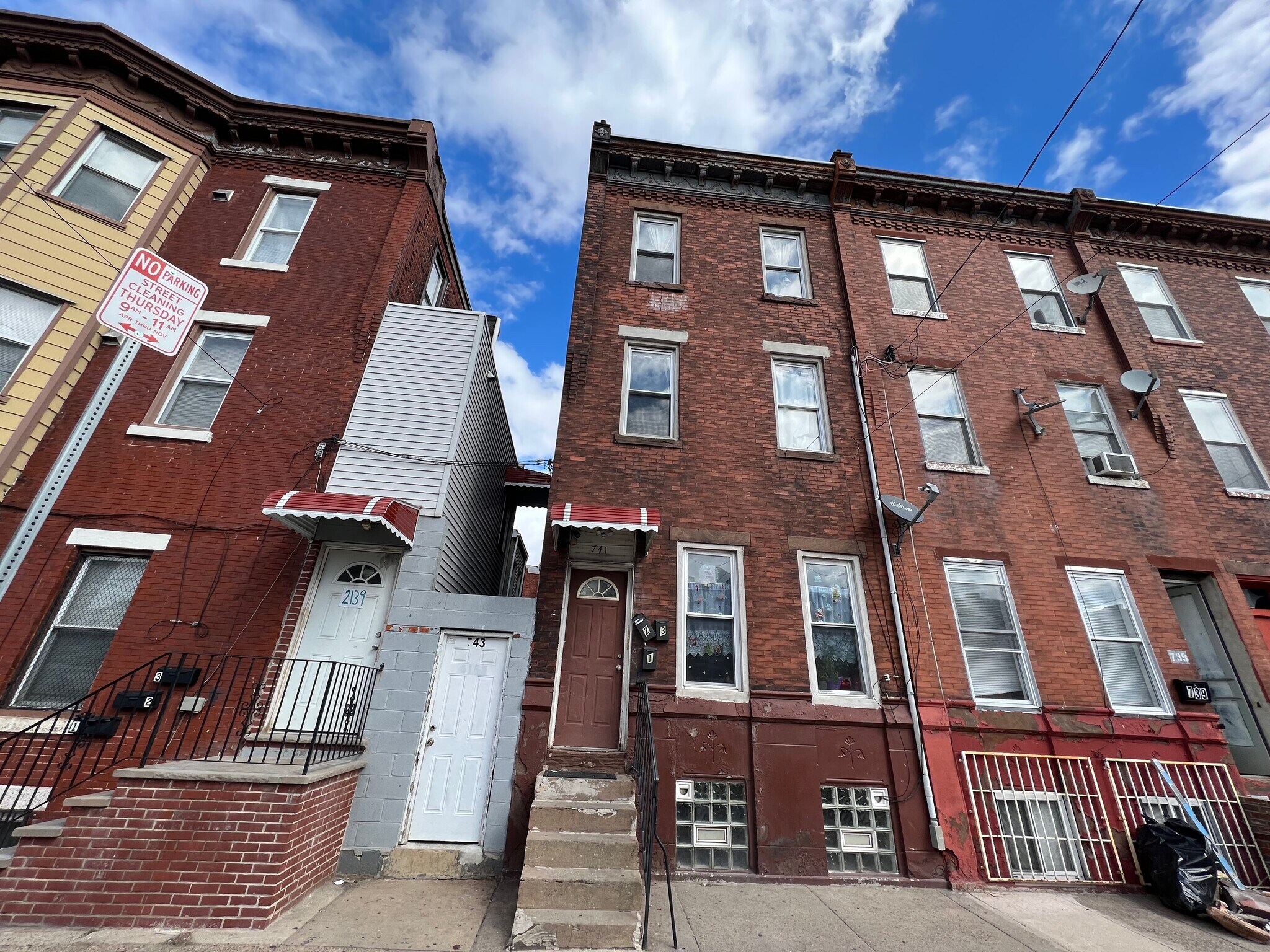741 Jackson St, Philadelphia, PA for sale Building Photo- Image 1 of 1
