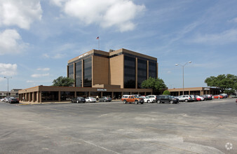 4230 Lyndon B Johnson Fwy, Dallas, TX for sale Primary Photo- Image 1 of 1