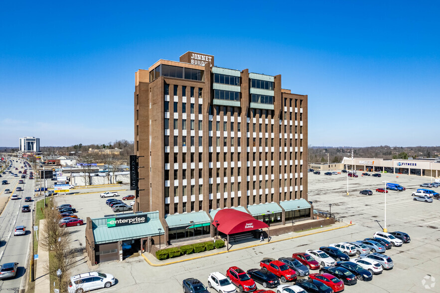 4099 William Penn Hwy, Monroeville, PA for rent - Building Photo - Image 1 of 6