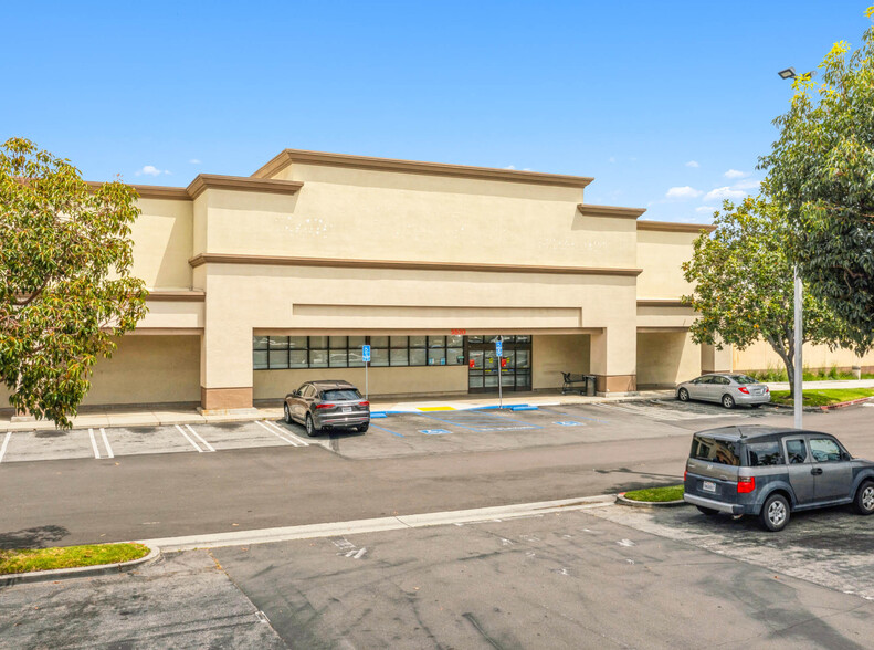 5520 Woodruff Ave, Lakewood, CA for sale - Building Photo - Image 2 of 6