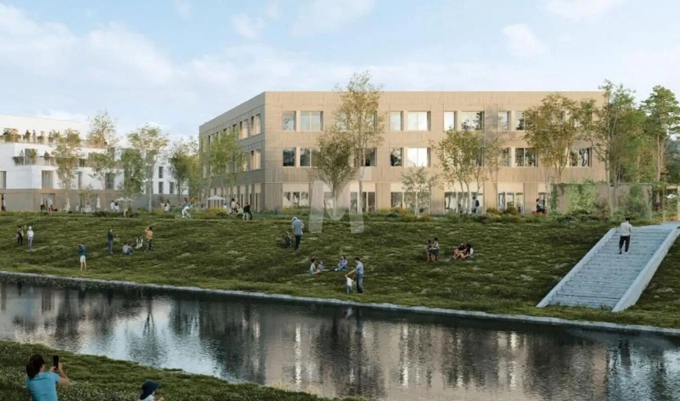 Light Industrial in Lieusaint to rent Building Photo- Image 1 of 10