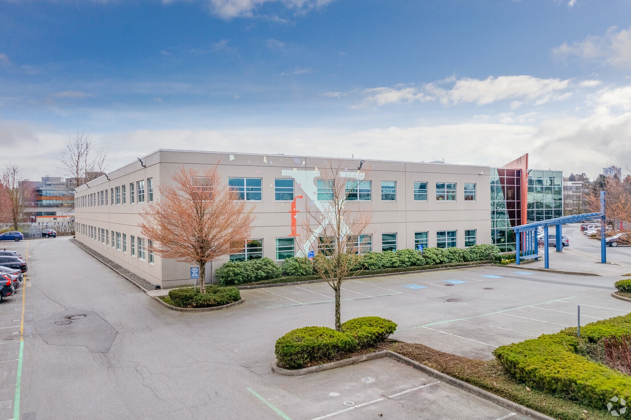 1951 Glen Dr, Vancouver, BC to rent Primary Photo- Image 1 of 7