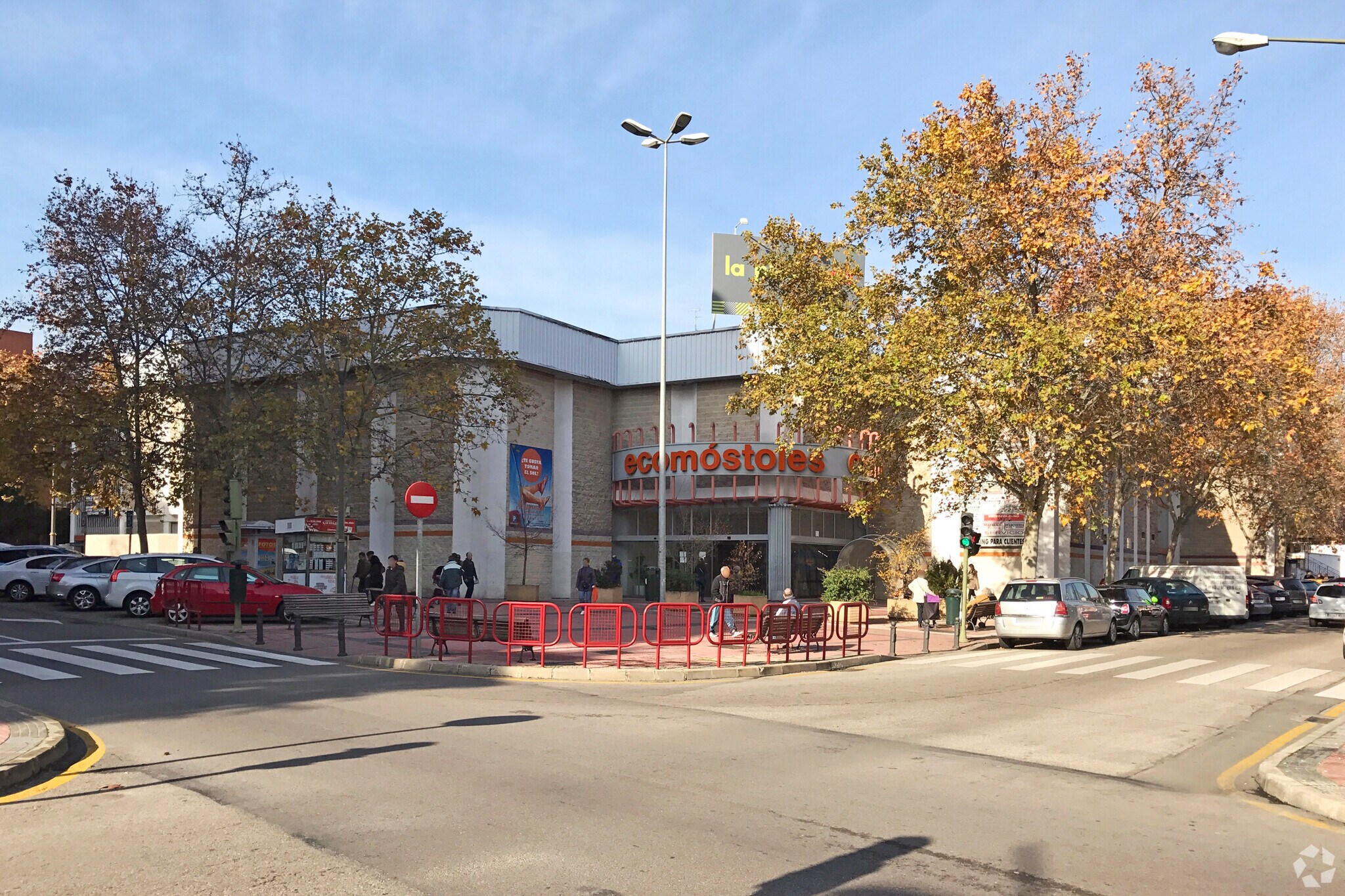 Calle Libertad, 38, Móstoles, Madrid to rent Primary Photo- Image 1 of 5