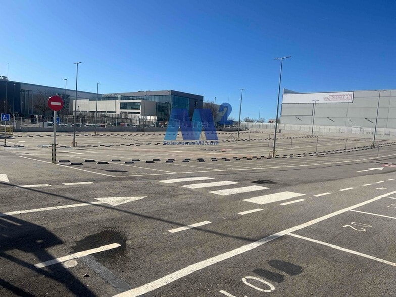 Land in Alcobendas, Madrid to rent - Floor Plan - Image 1 of 3