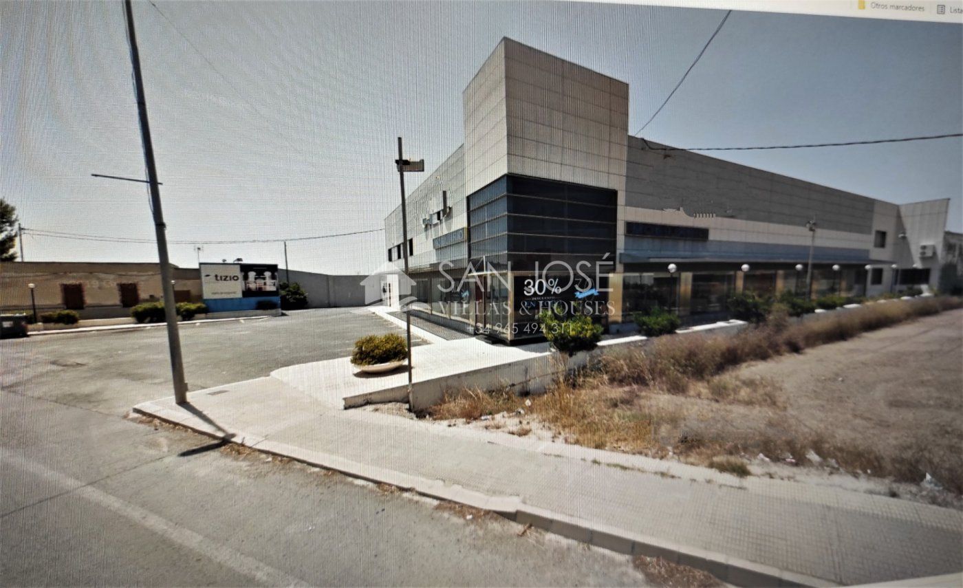 Industrial in Dolores, Alicante to rent Building Photo- Image 1 of 5