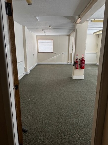 Castle Mews, Rugby to rent - Interior Photo - Image 3 of 16