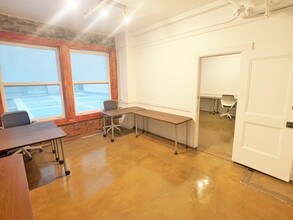 453 S Spring St, Los Angeles, CA for rent Building Photo- Image 2 of 6