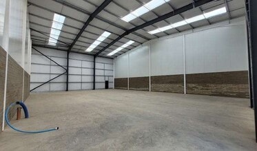 Old Great North Rd, Sawtry to rent Interior Photo- Image 2 of 2