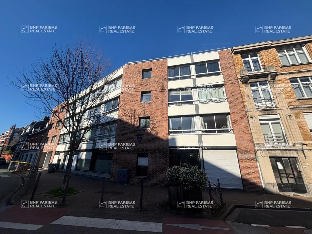 Vente Bureaux 225 m² - Photo 1