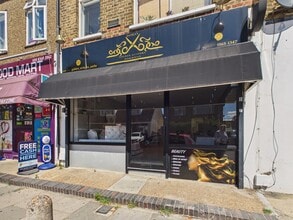 69 Brunswick Ave, London to rent Primary Photo- Image 1 of 8
