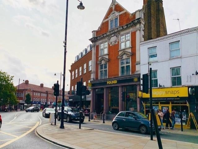 1 London Rd, Twickenham to rent - Building Photo - Image 2 of 4
