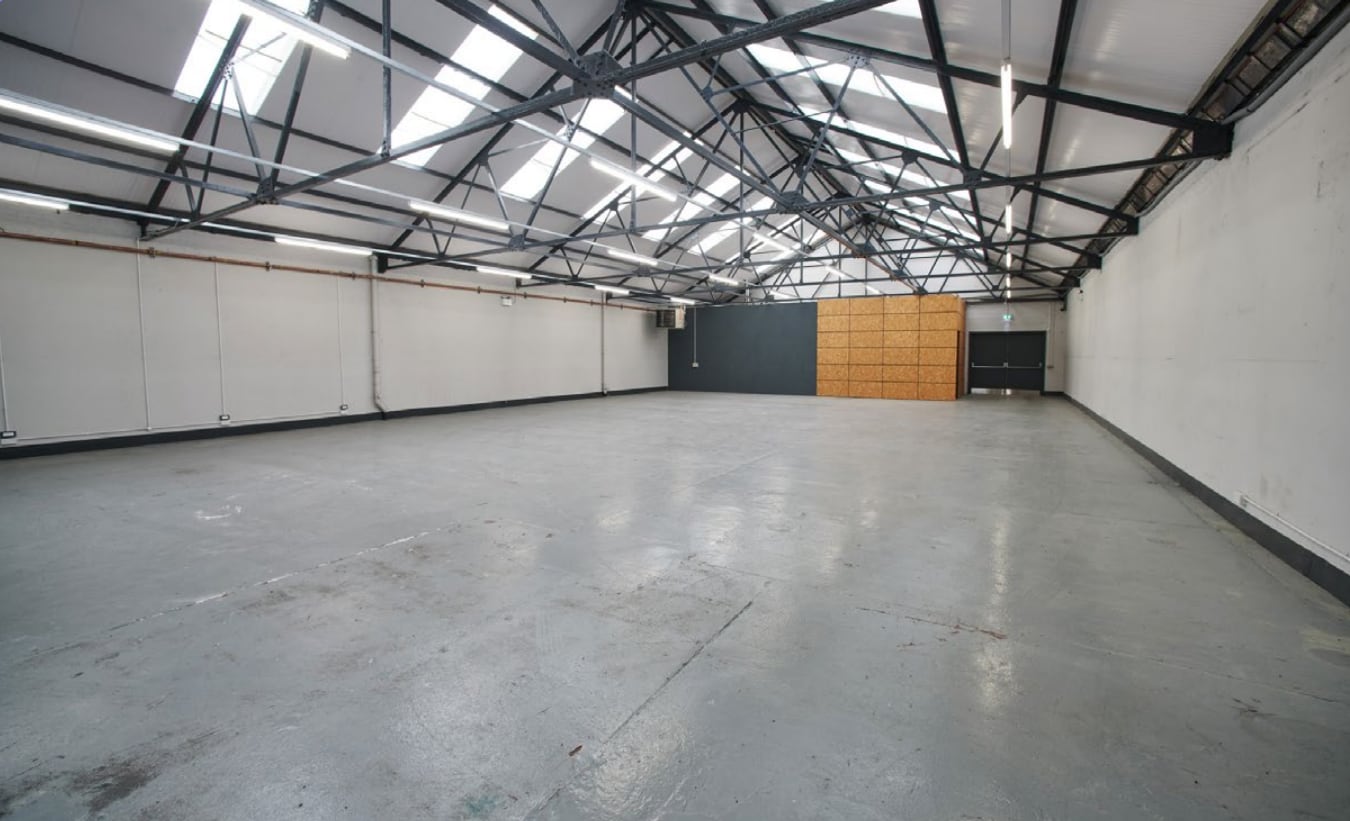 13 Colquhoun Av, Glasgow, GLG G52 4BN - Unit 13 - - Interior Photo - Image 1 of 7