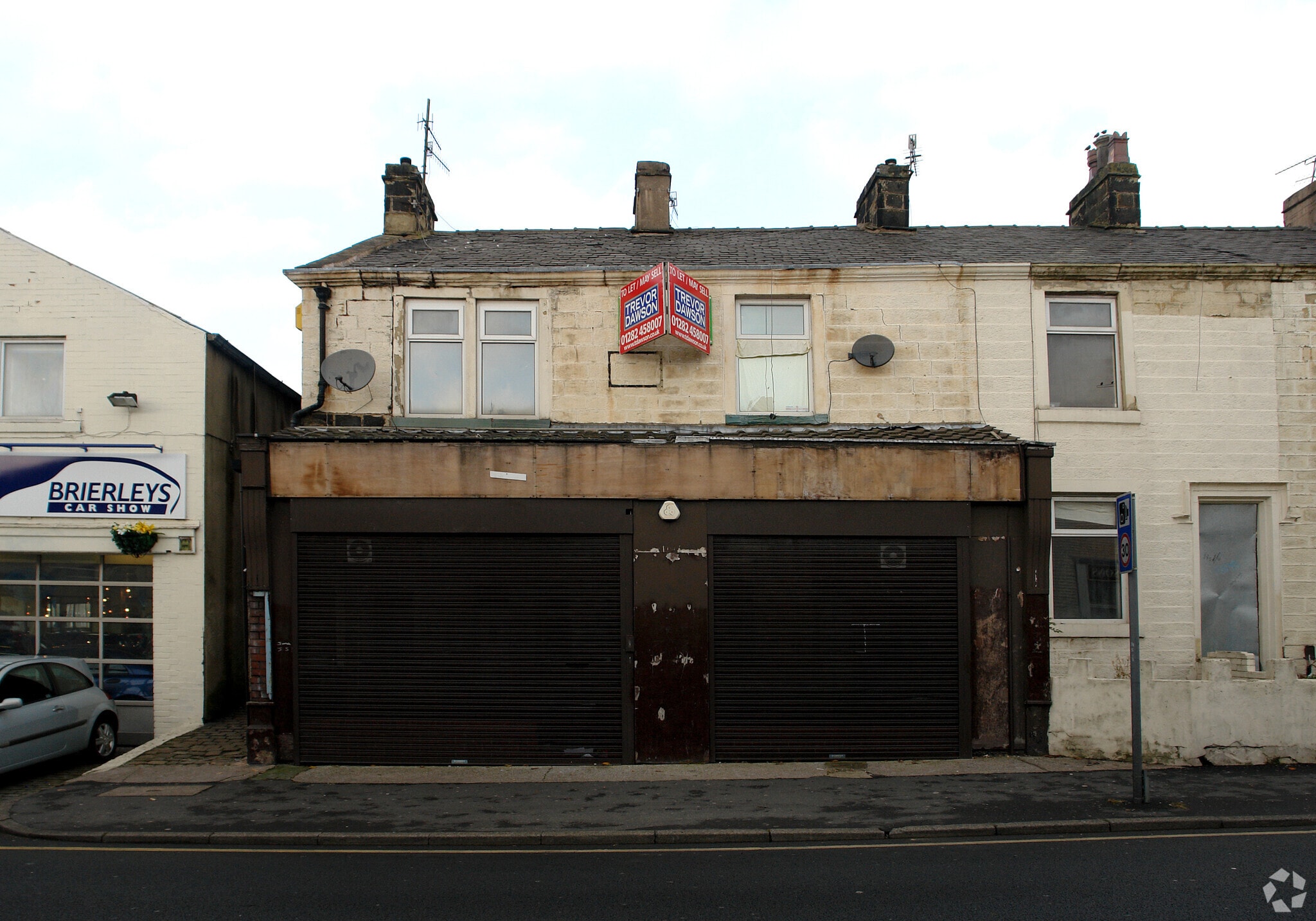 66-68 Briercliffe Rd, Burnley for sale Primary Photo- Image 1 of 1