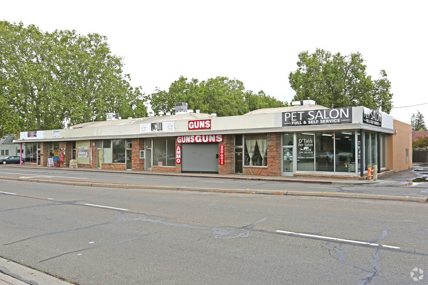 517-531 W Lodi Ave, Lodi, CA for sale - Primary Photo - Image 1 of 1