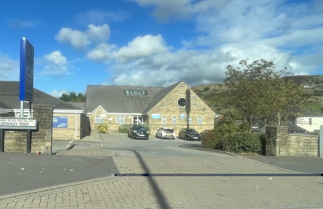 More details for Keighley Rd, Halifax - Office to Rent