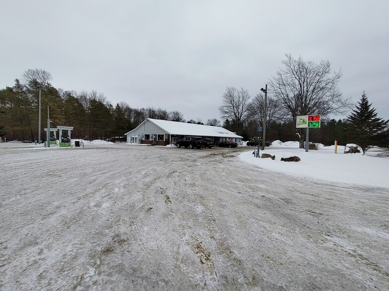 2555 S Lachance Rd, Lake City, MI for sale - Building Photo - Image 1 of 1