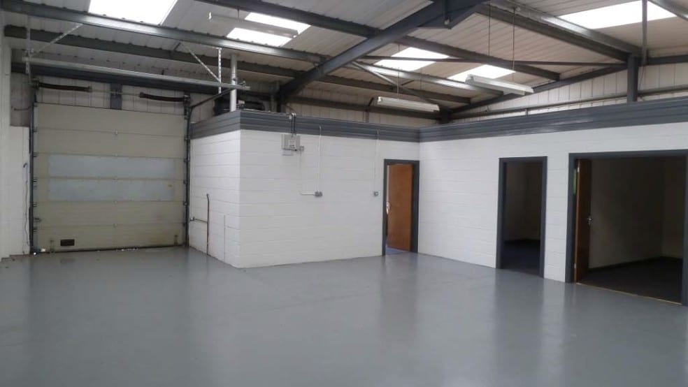 Aston Rd, Bromsgrove to rent - Building Photo - Image 3 of 5