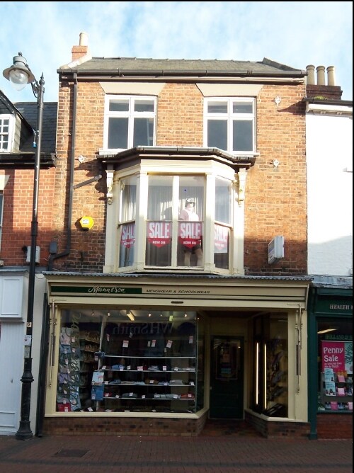 34 Hall Pl, Spalding for sale Primary Photo- Image 1 of 1