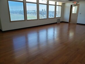 17971 Euclid St, Fountain Valley, CA to rent Interior Photo- Image 2 of 6