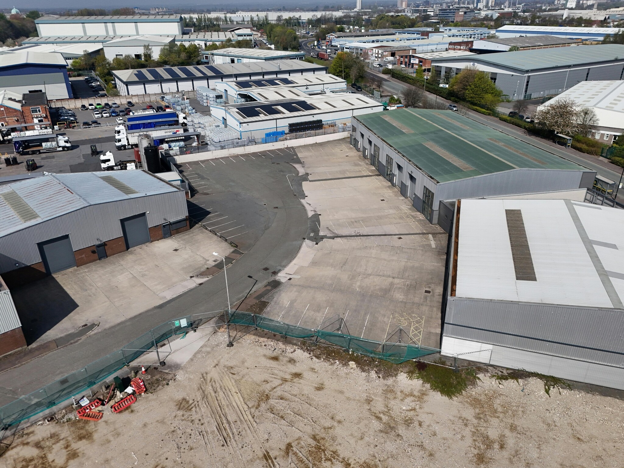 Textilose Rd, Manchester to rent Building Photo- Image 1 of 49