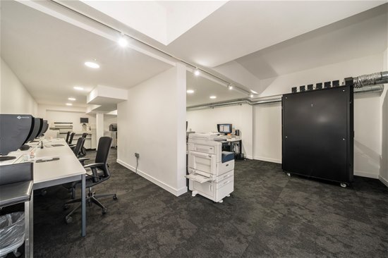 82-96 Old Kent Rd, London, LND SE1 4NX - Unit Unit 2 -  - Interior Photo - Image 2 of 8