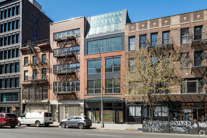 216 Bowery, New York, NY for rent - Primary Photo - Image 1 of 9