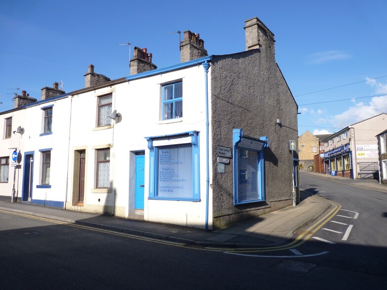 22 Lowergate, Clitheroe, BB7 1AD UK