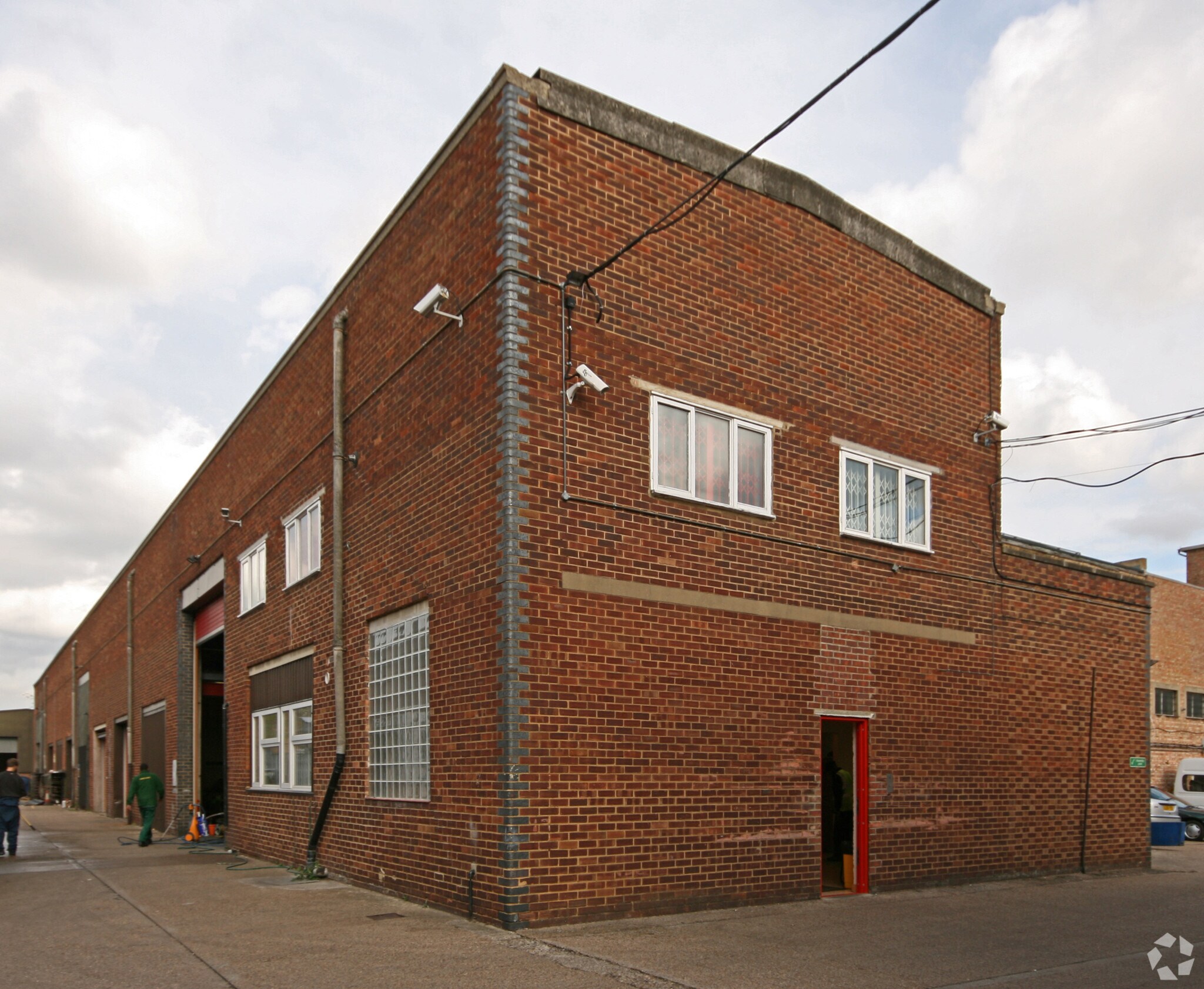 306 St James's Rd, London for sale Primary Photo- Image 1 of 1